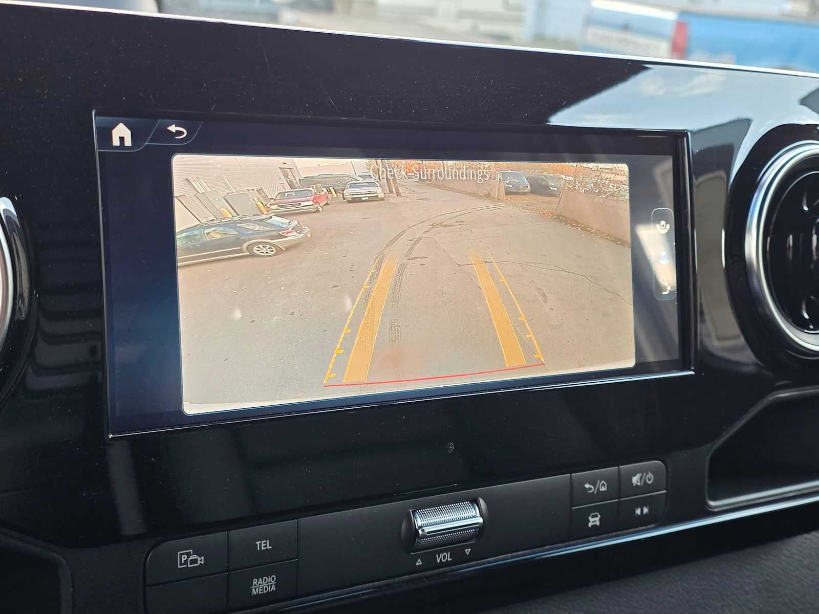 2025 Mercedes-Benz Sprinter Cargo 2500 Standard Roof I4 Diesel HO 144 AWD
