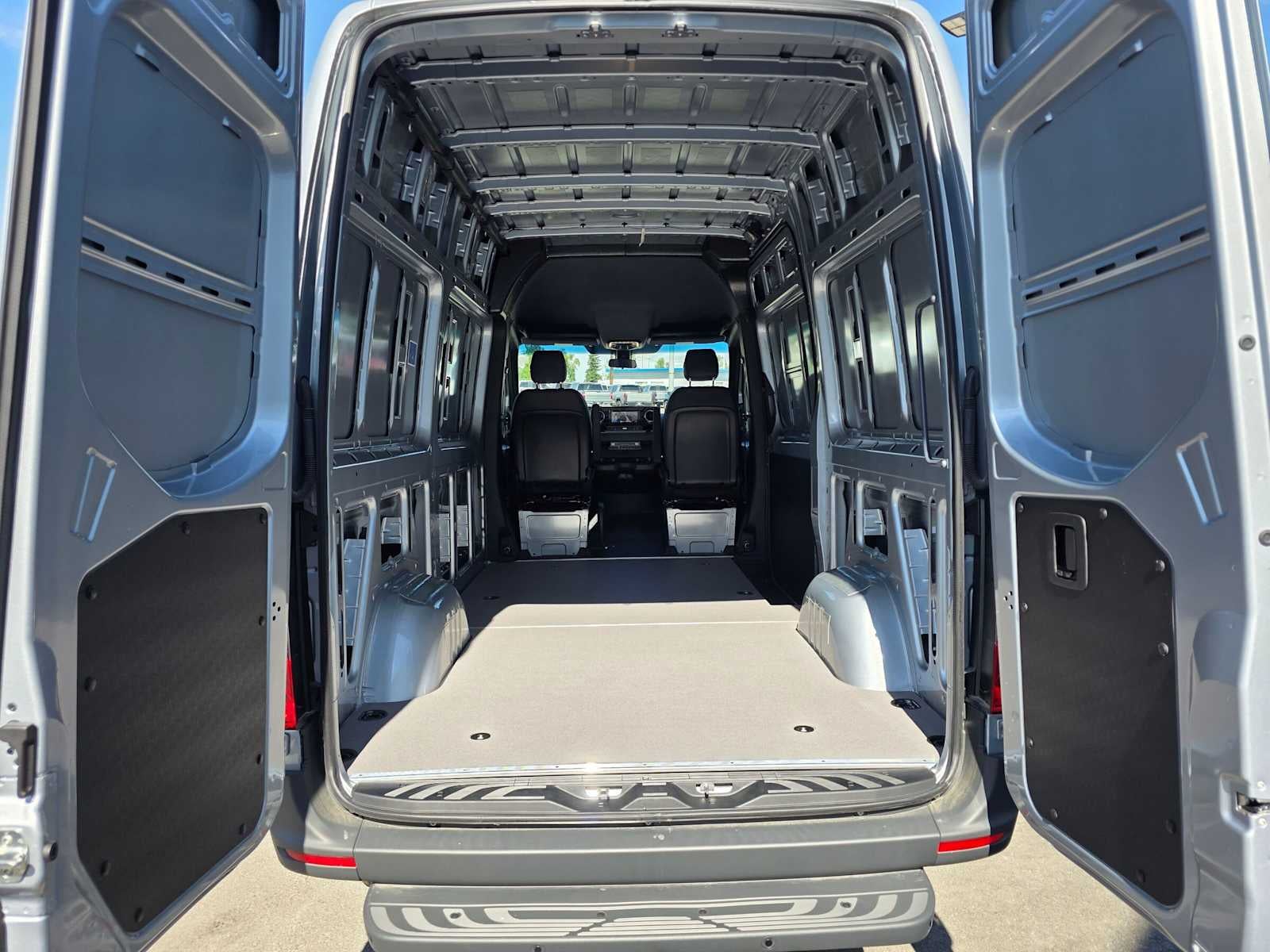 2025 Mercedes-Benz Sprinter Cargo Van 2500 Standard Roof I4 Diesel HO 144 AWD