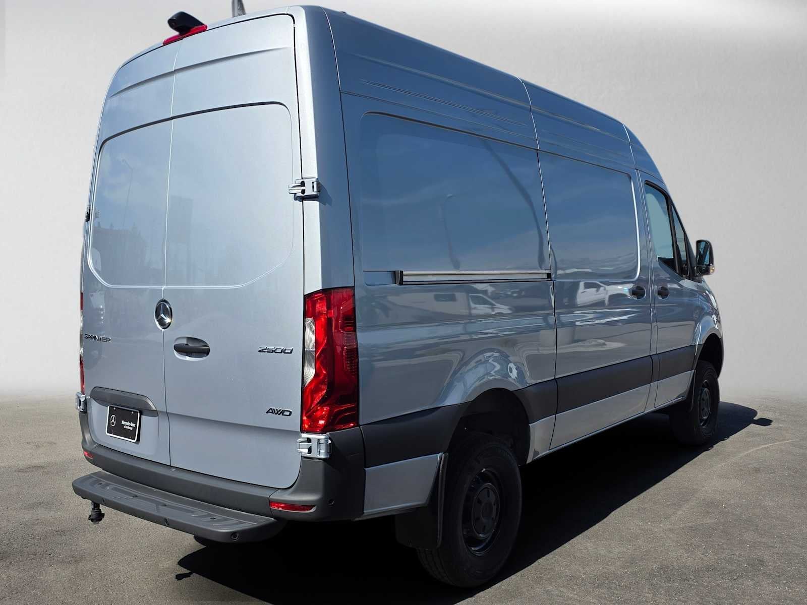 2025 Mercedes-Benz Sprinter Cargo Van 2500 Standard Roof I4 Diesel HO 144 AWD