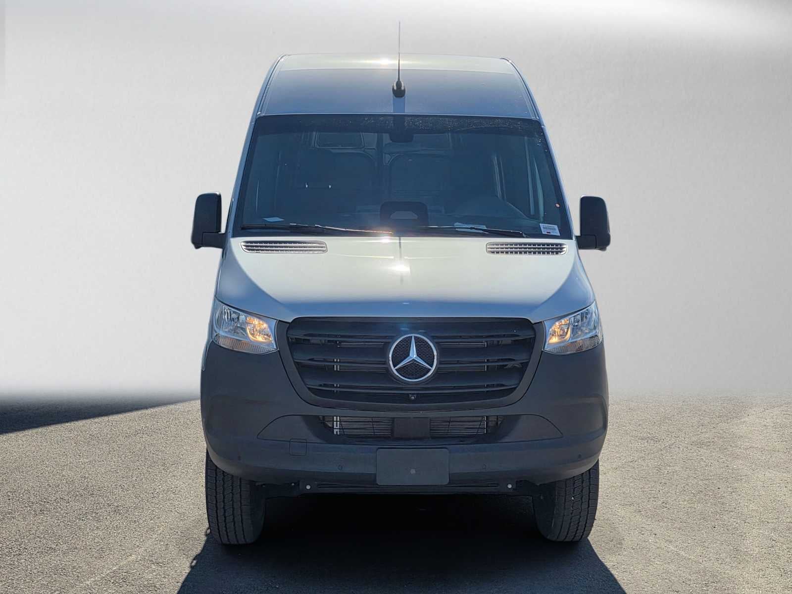 2025 Mercedes-Benz Sprinter Cargo Van 2500 Standard Roof I4 Diesel HO 144 AWD