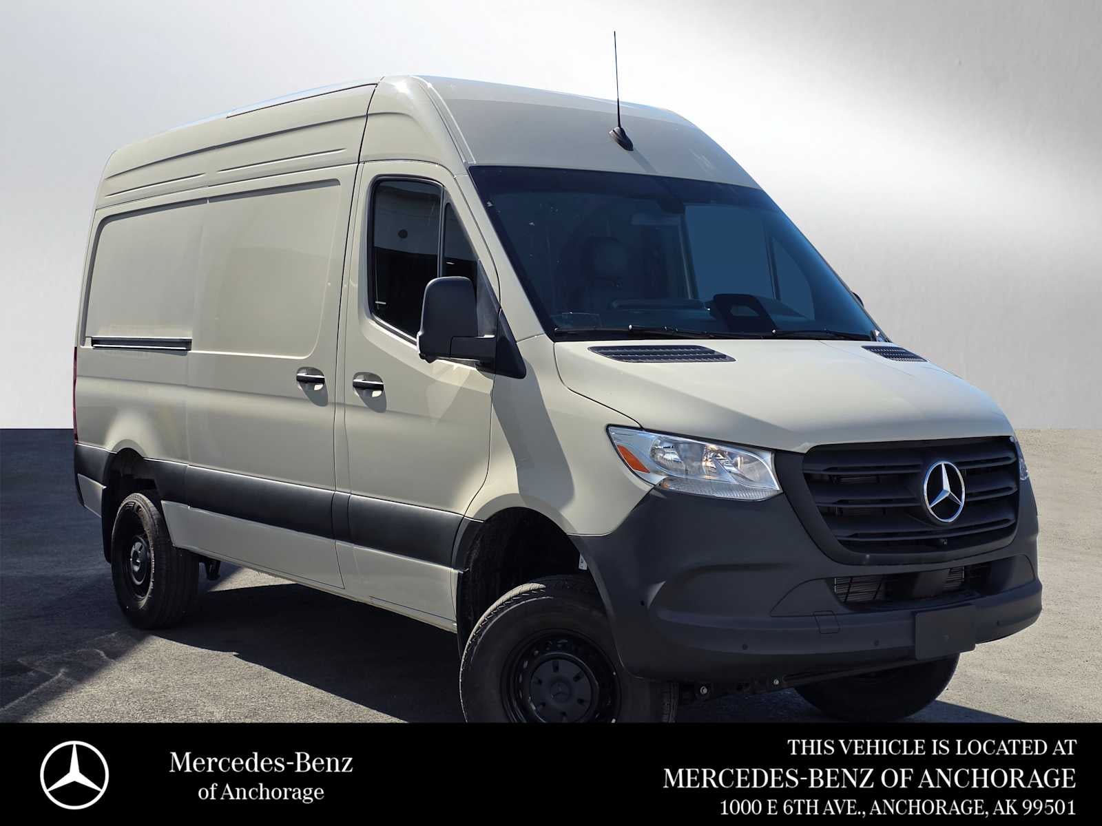 2026 Mercedes-Benz Sprinter 2500 Standard Roof I4 Diesel HO 144 AWD