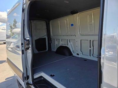2026 Mercedes-Benz Sprinter 2500 Standard Roof I4 Diesel HO 144 AWD
