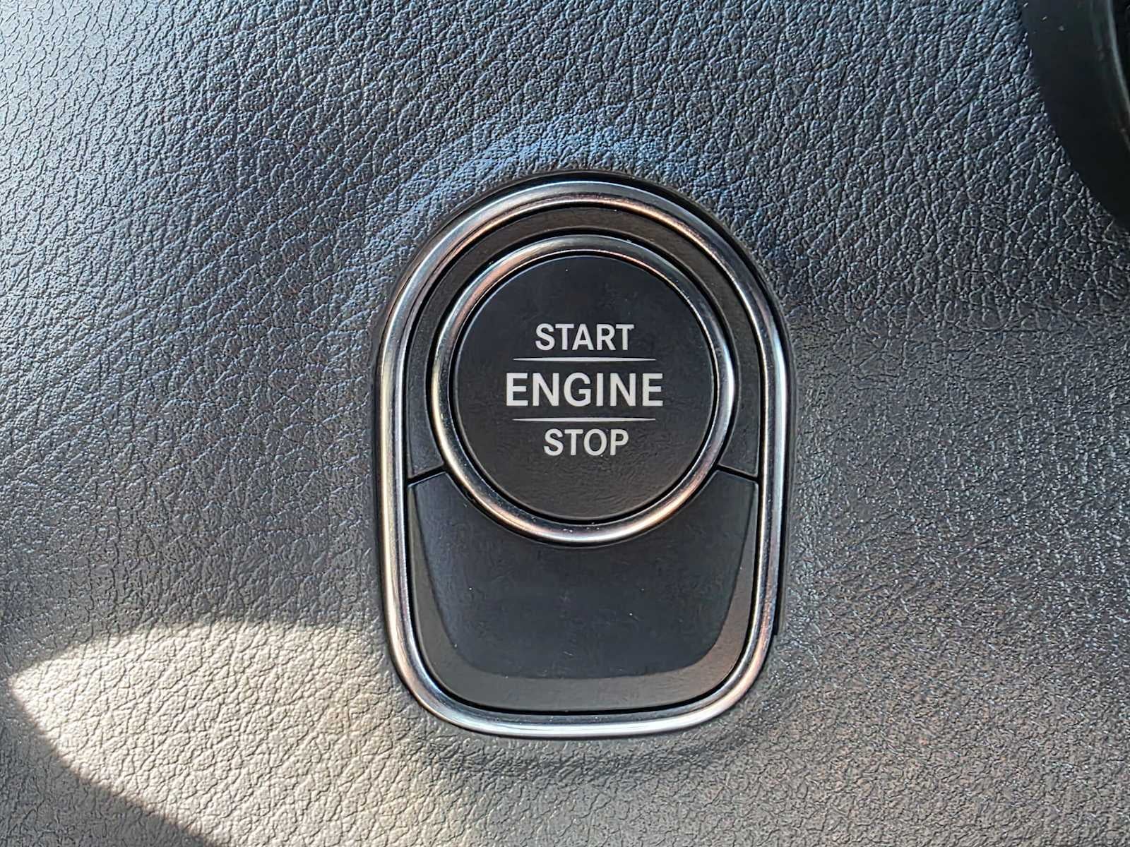 2026 Mercedes-Benz Sprinter 2500 Standard Roof I4 Diesel HO 144 AWD