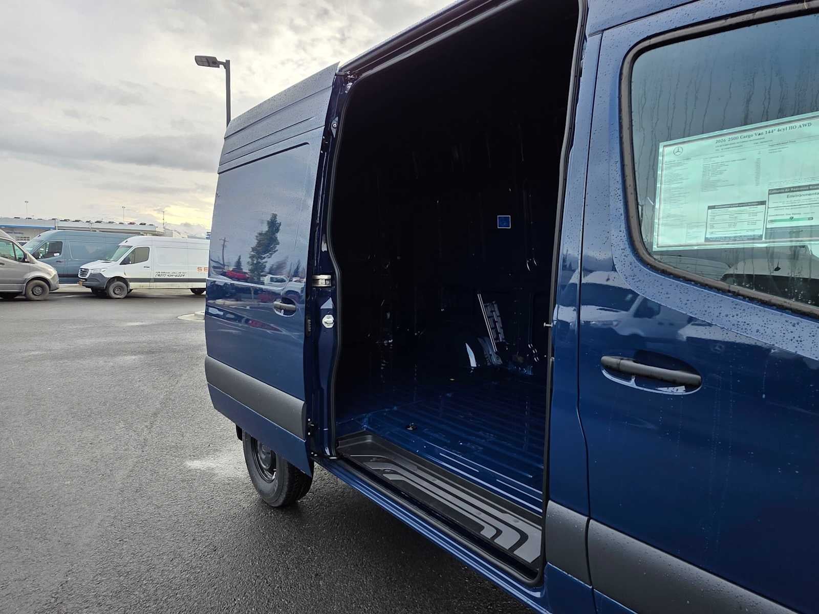 2026 Mercedes-Benz Sprinter Cargo 2500 Standard Roof I4 Diesel HO 144 AWD