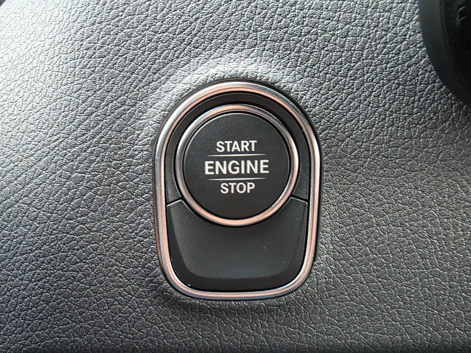 2026 Mercedes-Benz Sprinter 2500 Standard Roof I4 Diesel HO 144 AWD