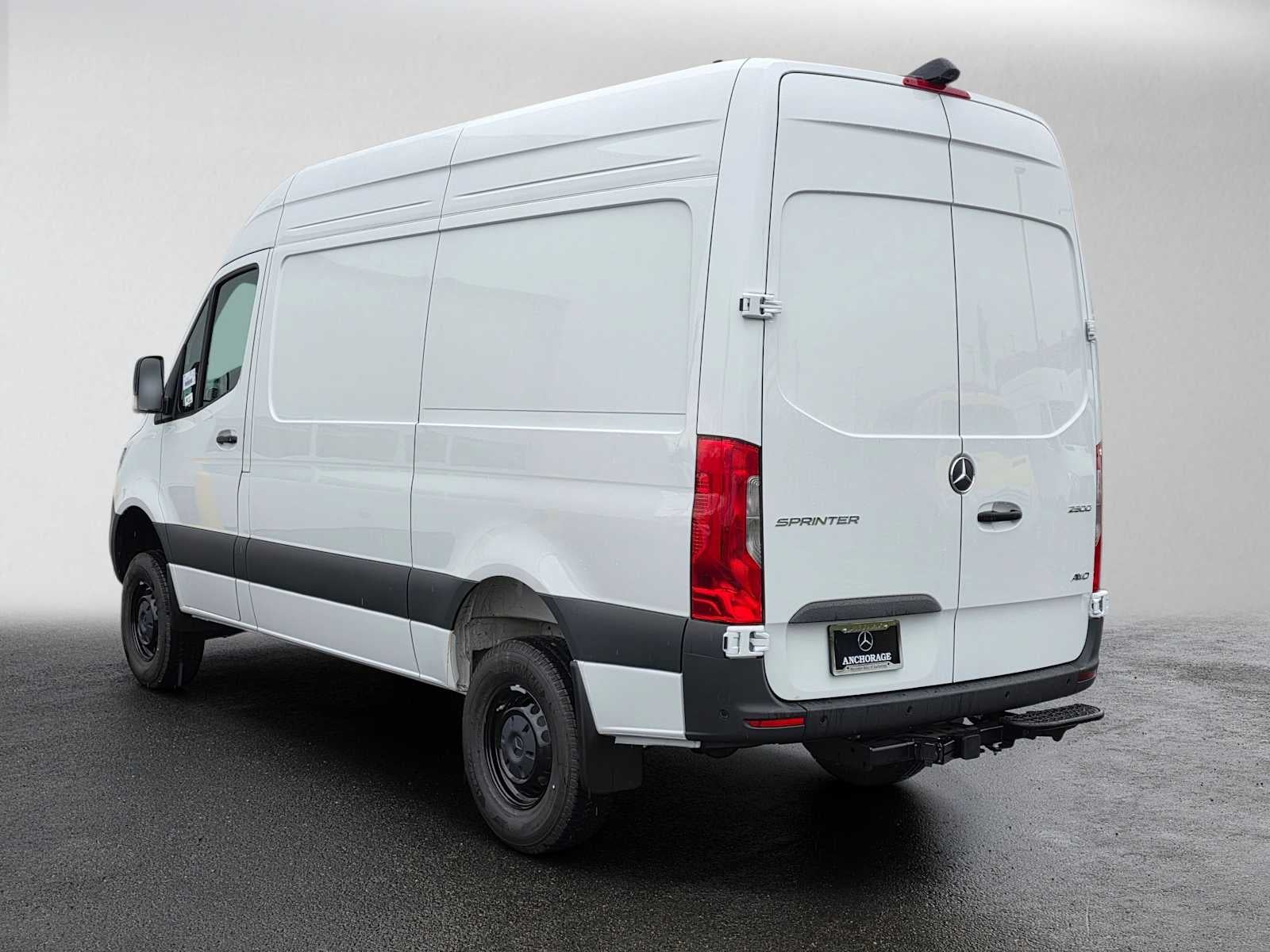 2026 Mercedes-Benz Sprinter 2500 Standard Roof I4 Diesel HO 144 AWD