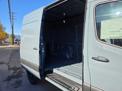2026 Mercedes-Benz Sprinter Cargo 2500 Standard Roof I4 Diesel HO 144 AWD