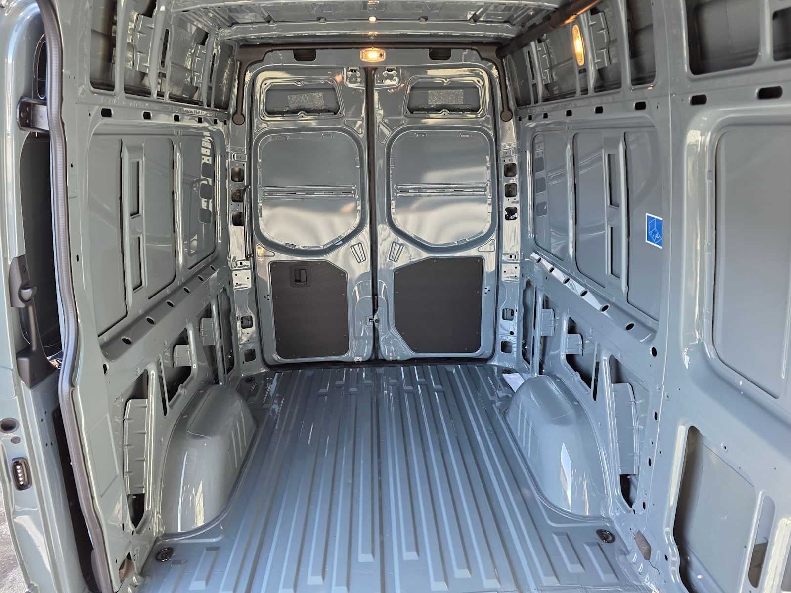2026 Mercedes-Benz Sprinter Cargo 2500 Standard Roof I4 Diesel HO 144 AWD