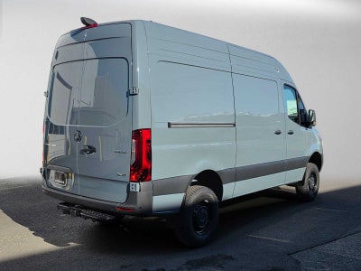 2026 Mercedes-Benz Sprinter Cargo 2500 Standard Roof I4 Diesel HO 144 AWD