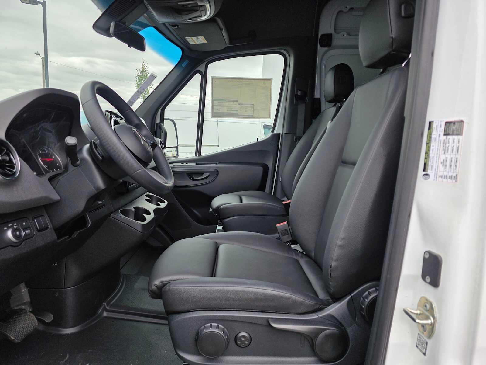 2025 Mercedes-Benz Sprinter Cargo Van 2500 Standard Roof I4 Diesel HO 144 AWD