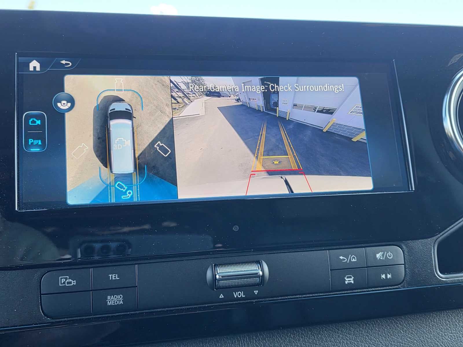 2026 Mercedes-Benz Sprinter 2500 Standard Roof I4 Diesel HO 144 AWD