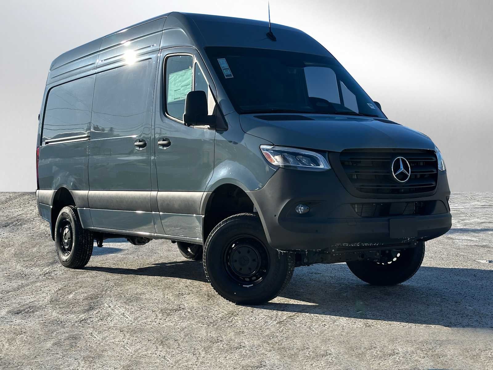 2026 Mercedes-Benz Sprinter 2500 Standard Roof I4 Diesel HO 144" AWD