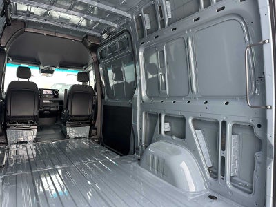 2026 Mercedes-Benz Sprinter 2500 Standard Roof I4 Diesel HO 144" AWD