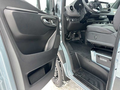 2026 Mercedes-Benz Sprinter 2500 Standard Roof I4 Diesel HO 144" AWD