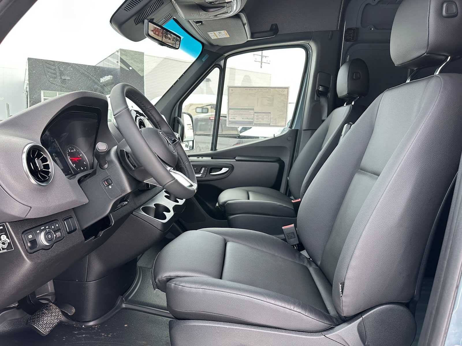 2026 Mercedes-Benz Sprinter 2500 Standard Roof I4 Diesel HO 144" AWD