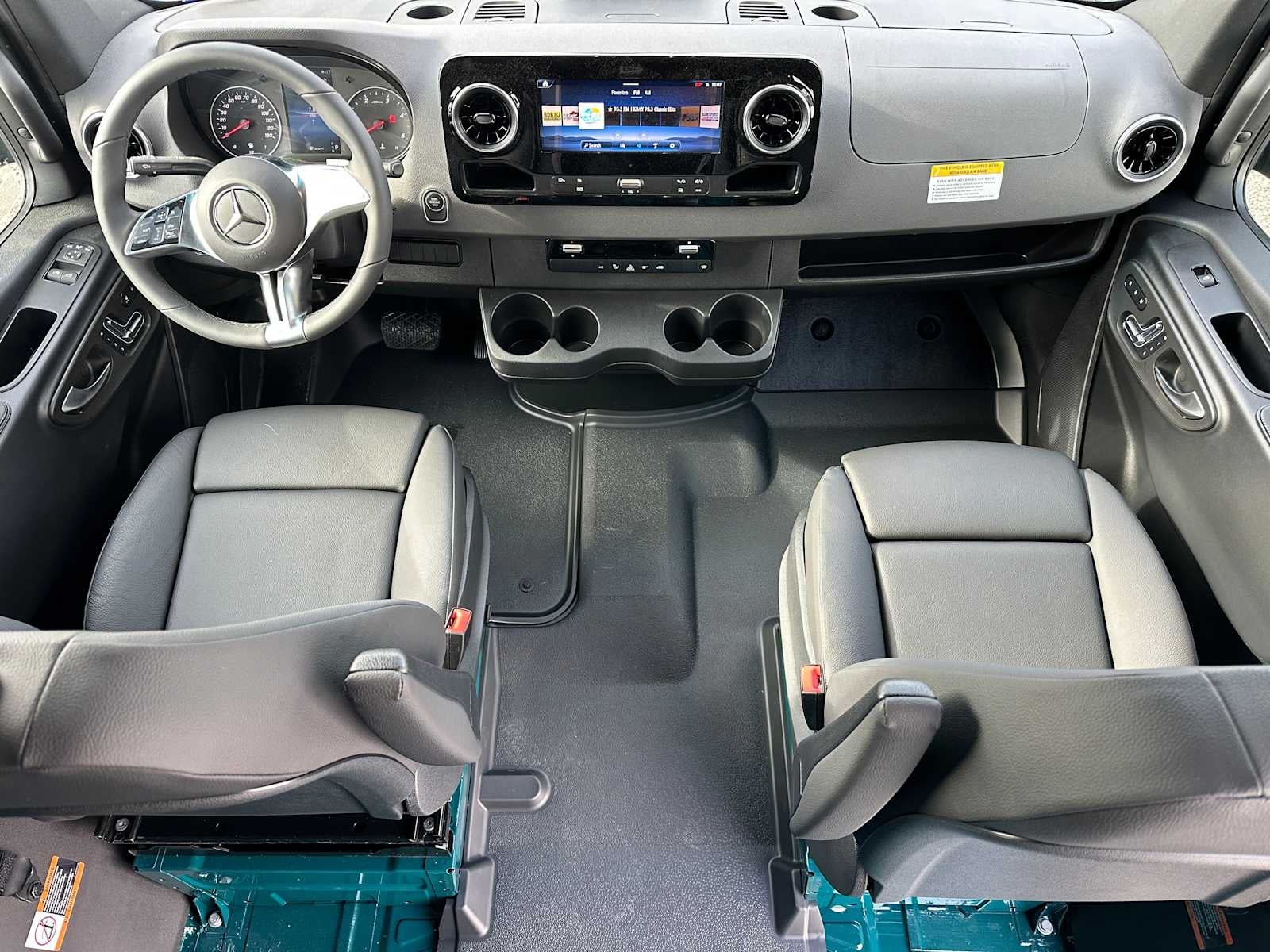 2026 Mercedes-Benz Sprinter 2500 Standard Roof I4 Diesel HO 144 AWD