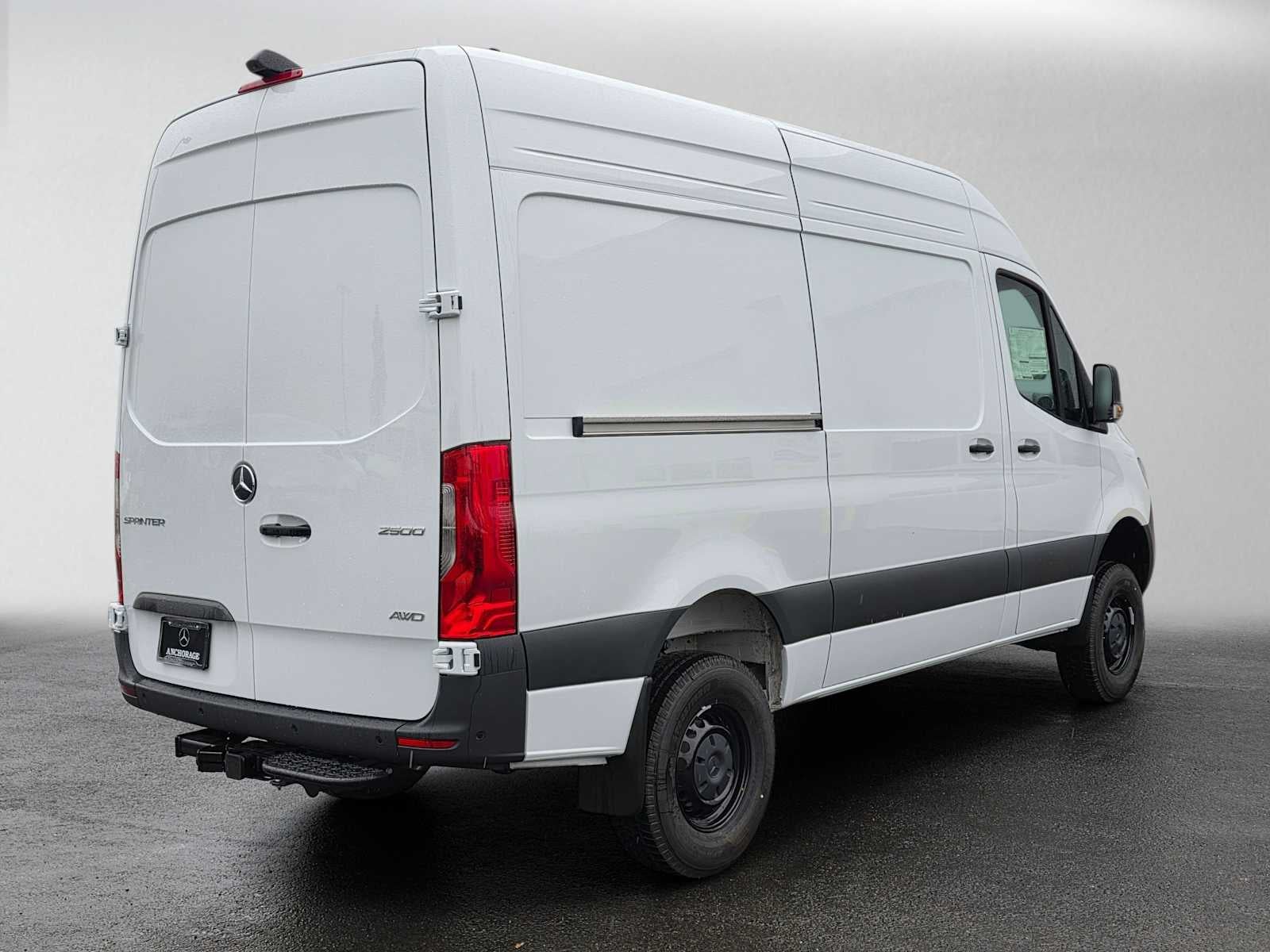 2026 Mercedes-Benz Sprinter 2500 Standard Roof I4 Diesel HO 144 AWD