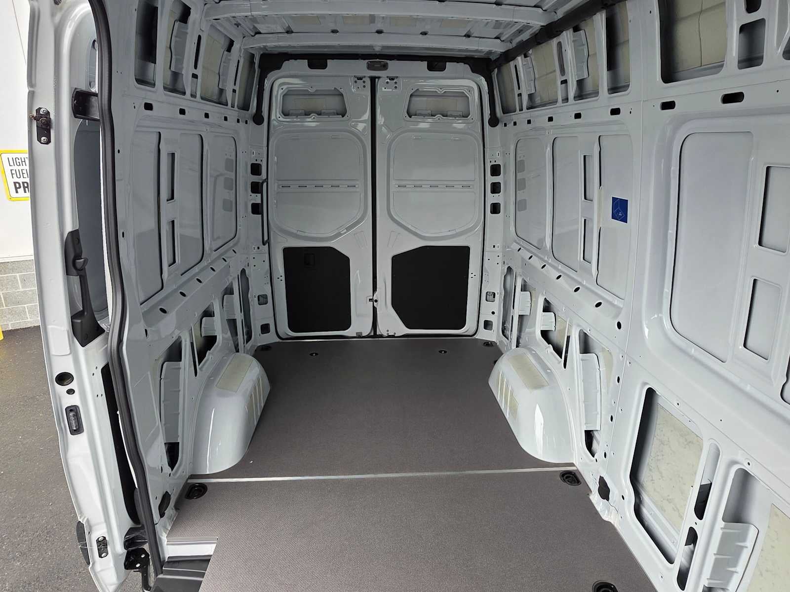 2025 Mercedes-Benz Sprinter Cargo Van 2500 Standard Roof I4 Diesel HO 144 AWD