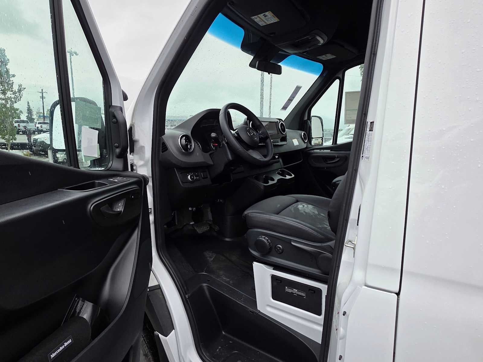2025 Mercedes-Benz Sprinter Cargo Van 2500 Standard Roof I4 Diesel HO 144 AWD