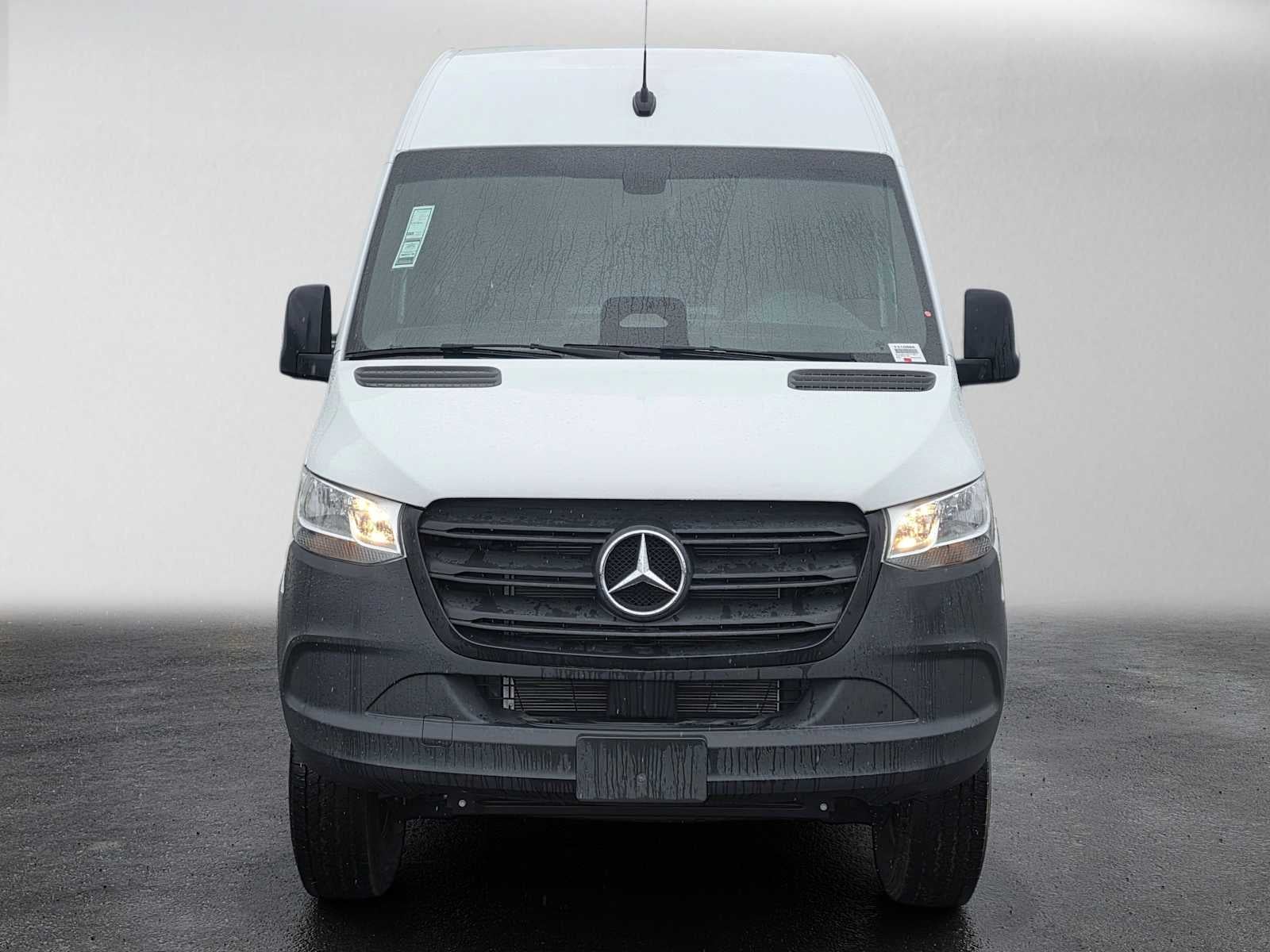 2025 Mercedes-Benz Sprinter Cargo Van 2500 Standard Roof I4 Diesel HO 144 AWD