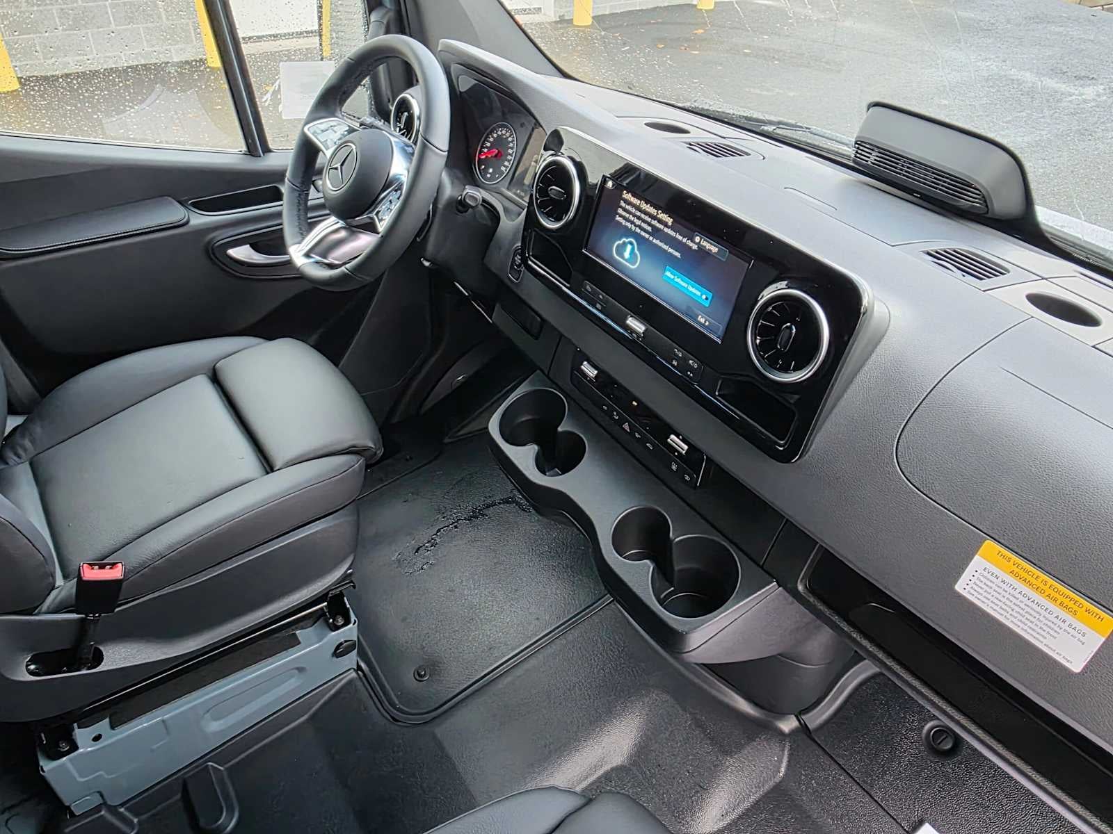 2026 Mercedes-Benz Sprinter Cargo 2500 Standard Roof I4 Diesel HO 144 AWD