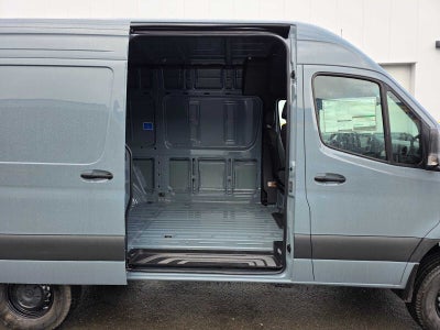 2026 Mercedes-Benz Sprinter Cargo 2500 Standard Roof I4 Diesel HO 144 AWD