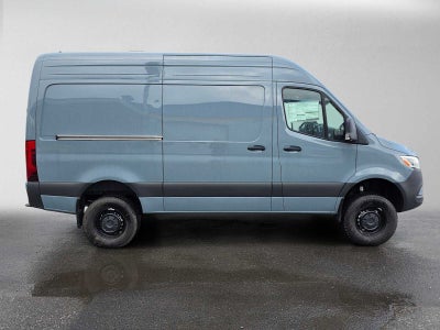 2026 Mercedes-Benz Sprinter Cargo 2500 Standard Roof I4 Diesel HO 144 AWD