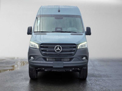 2026 Mercedes-Benz Sprinter Cargo 2500 Standard Roof I4 Diesel HO 144 AWD