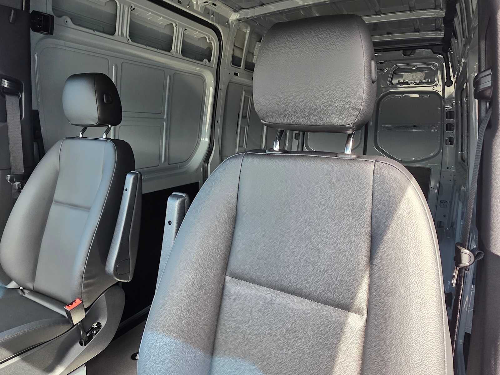 2025 Mercedes-Benz Sprinter Cargo Van 2500 Standard Roof I4 Diesel HO 144 AWD