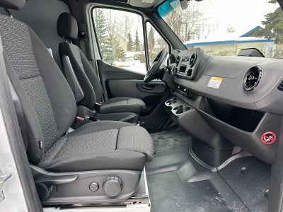 2025 Mercedes-Benz Sprinter 2500 Standard Roof I4 Diesel HO 144" AWD