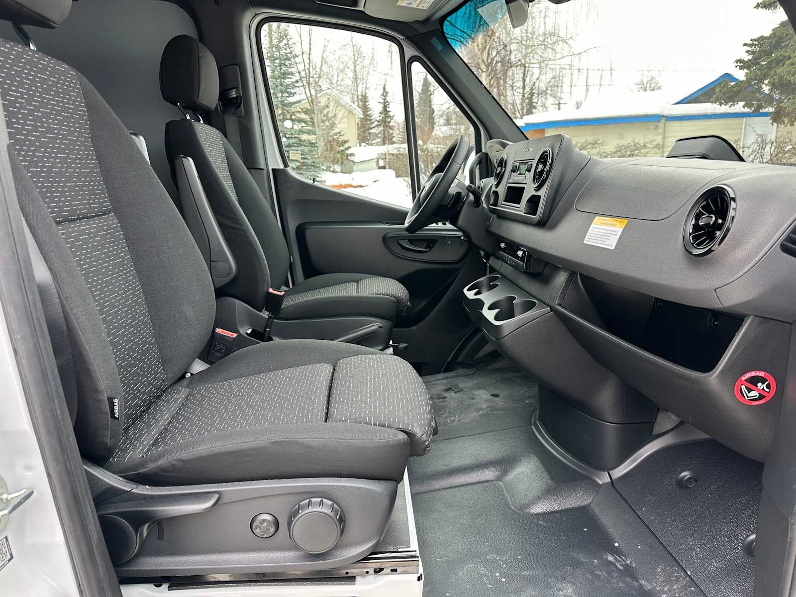 2025 Mercedes-Benz Sprinter 2500 Standard Roof I4 Diesel HO 144" AWD