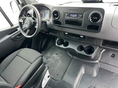 2025 Mercedes-Benz Sprinter 2500 Standard Roof I4 Diesel HO 144" AWD