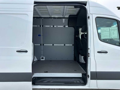 2025 Mercedes-Benz Sprinter 2500 Standard Roof I4 Diesel HO 144" AWD
