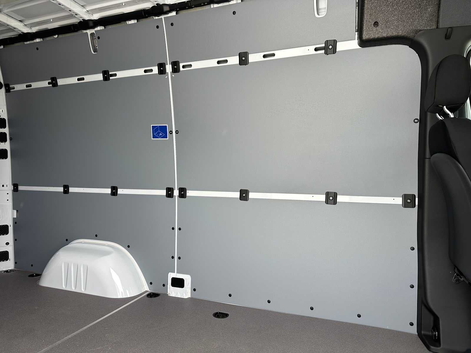 2025 Mercedes-Benz Sprinter 2500 Standard Roof I4 Diesel HO 144" AWD