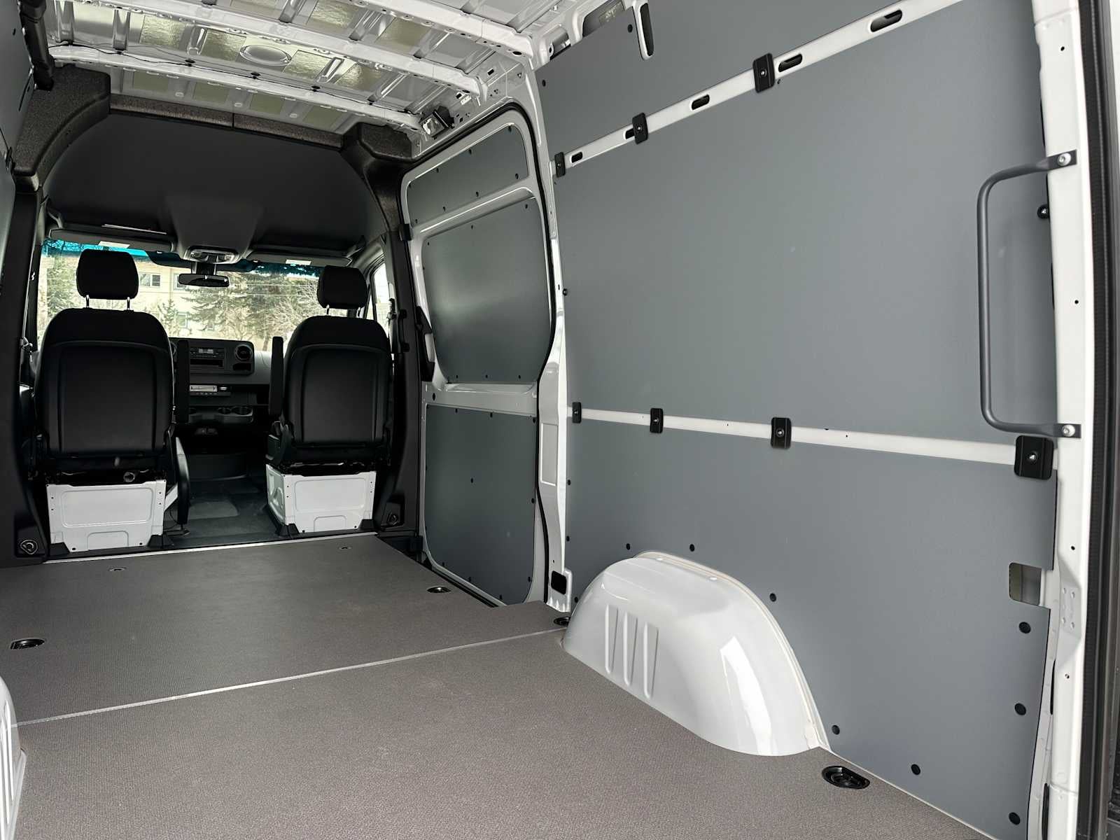 2025 Mercedes-Benz Sprinter 2500 Standard Roof I4 Diesel HO 144" AWD