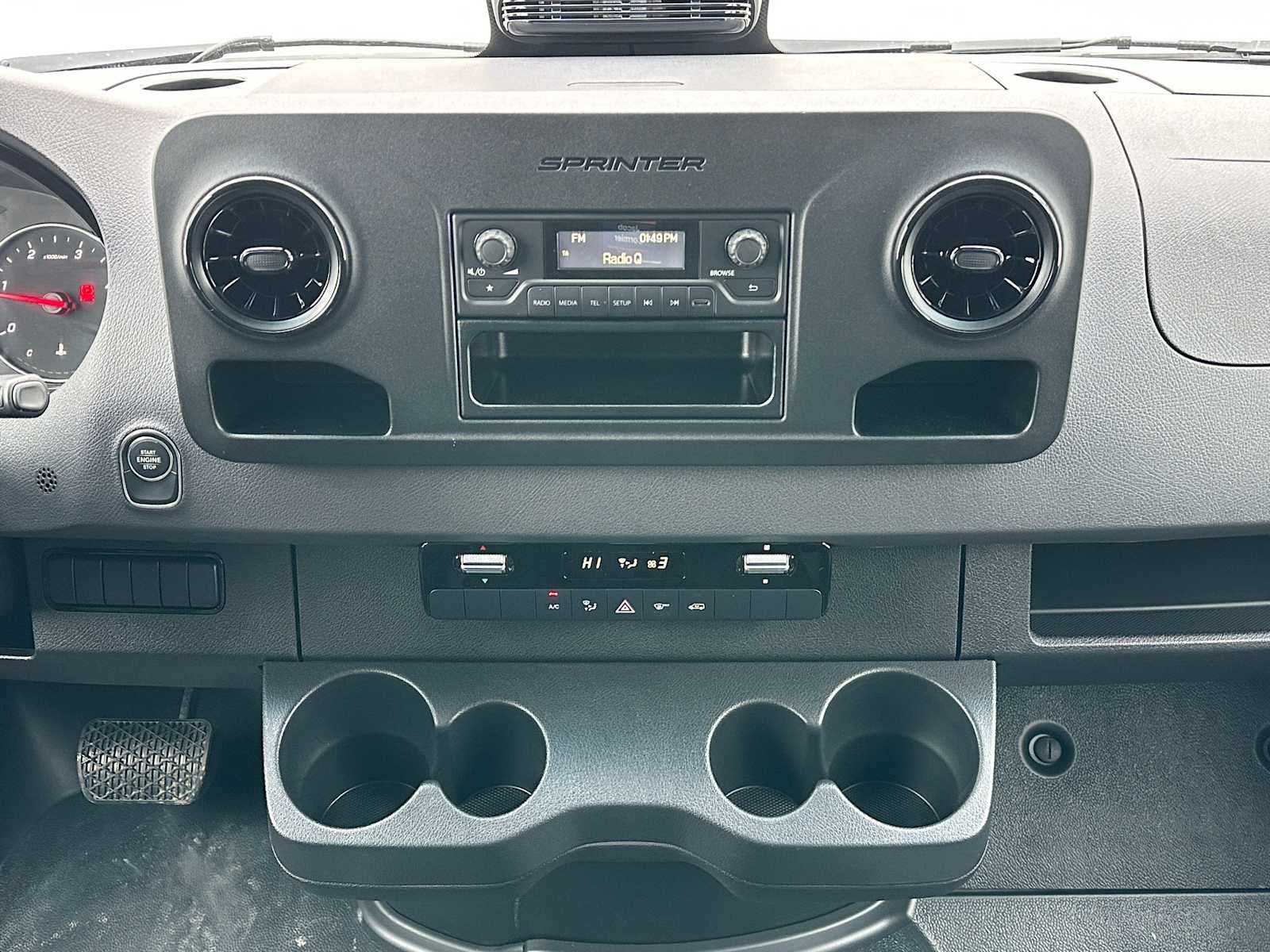 2025 Mercedes-Benz Sprinter 2500 Standard Roof I4 Diesel HO 144" AWD