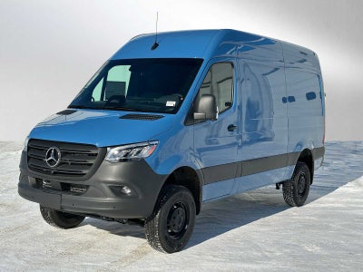 2026 Mercedes-Benz Sprinter 2500 Standard Roof I4 Diesel HO 144 AWD