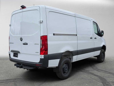 2026 Mercedes-Benz Sprinter 2500 Standard Roof I4 Diesel HO 144 AWD