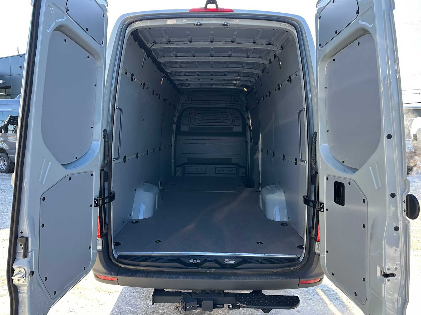 2025 Mercedes-Benz Sprinter Cargo Van 2500 Standard Roof I4 Diesel HO 144" AWD