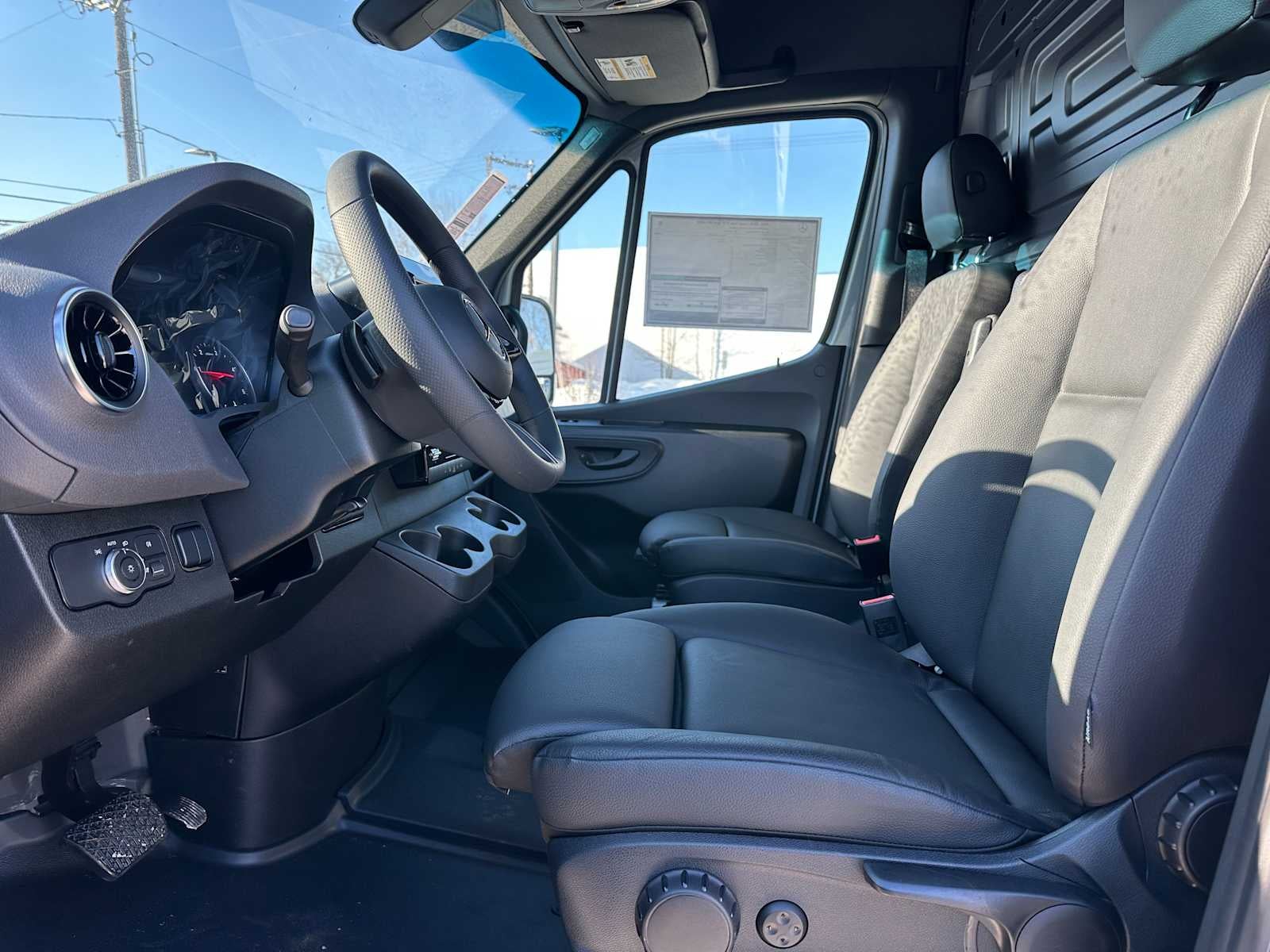 2025 Mercedes-Benz Sprinter Cargo Van 2500 Standard Roof I4 Diesel HO 144" AWD