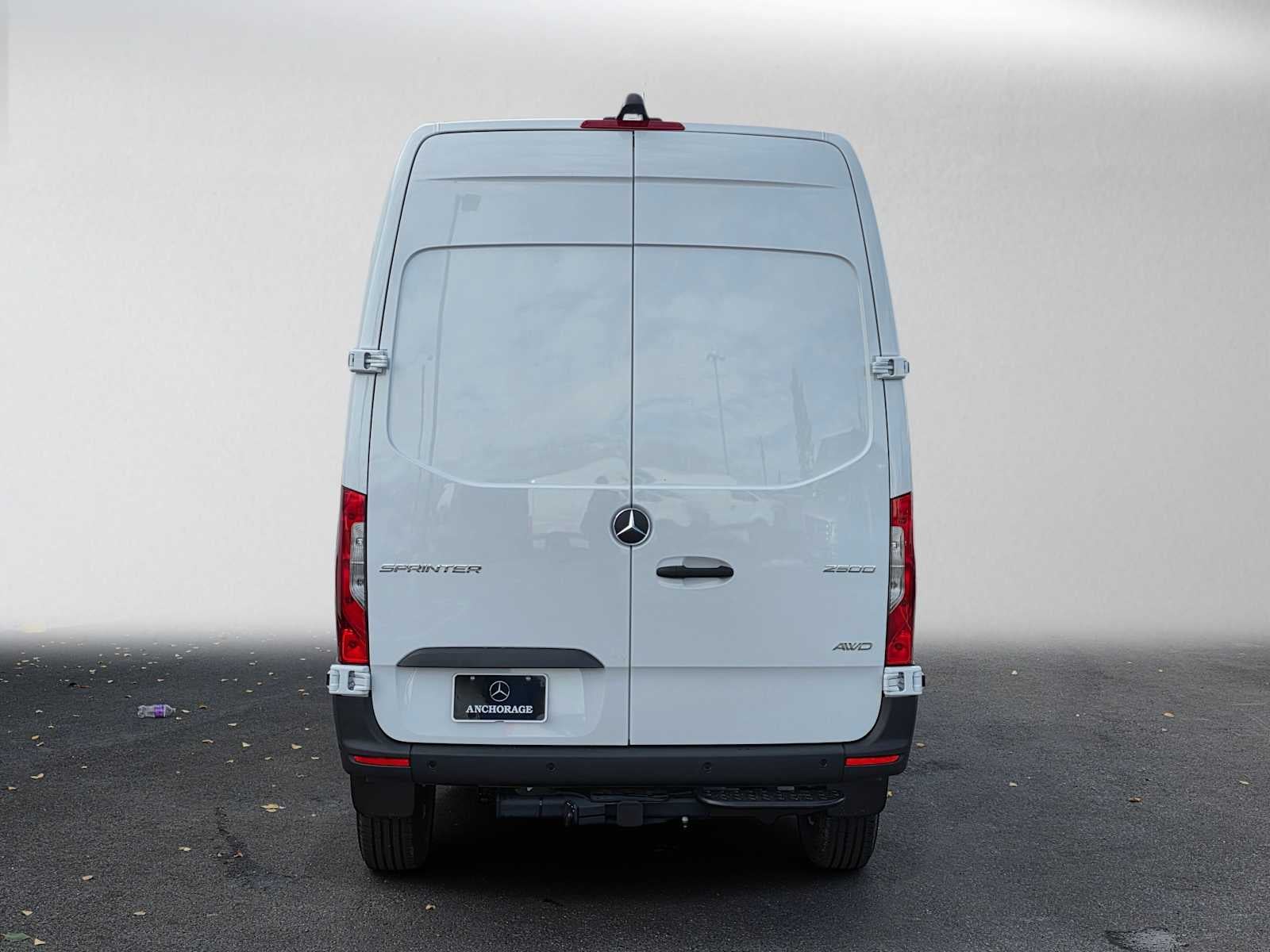 2026 Mercedes-Benz Sprinter Cargo 2500 Standard Roof I4 Diesel HO 144 AWD