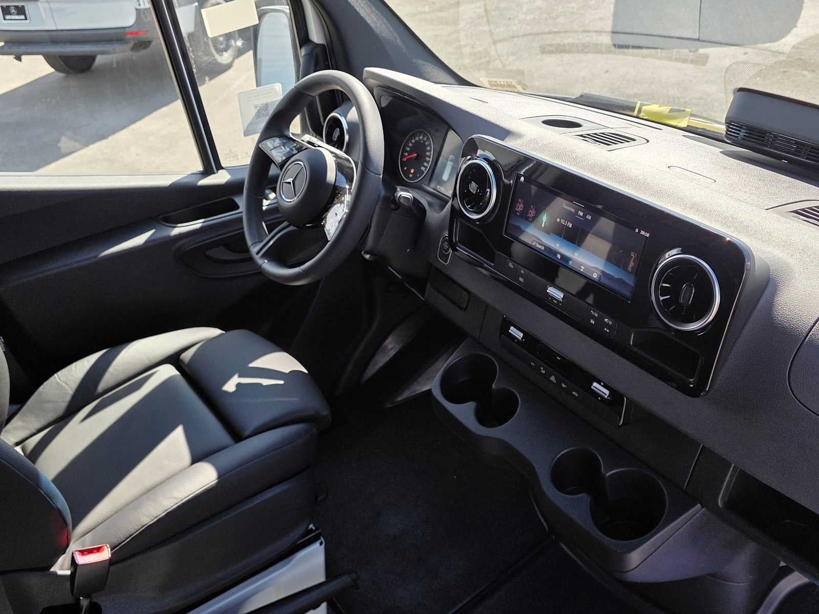 2025 Mercedes-Benz Sprinter Cargo Van 2500 Standard Roof I4 Diesel HO 144 AWD