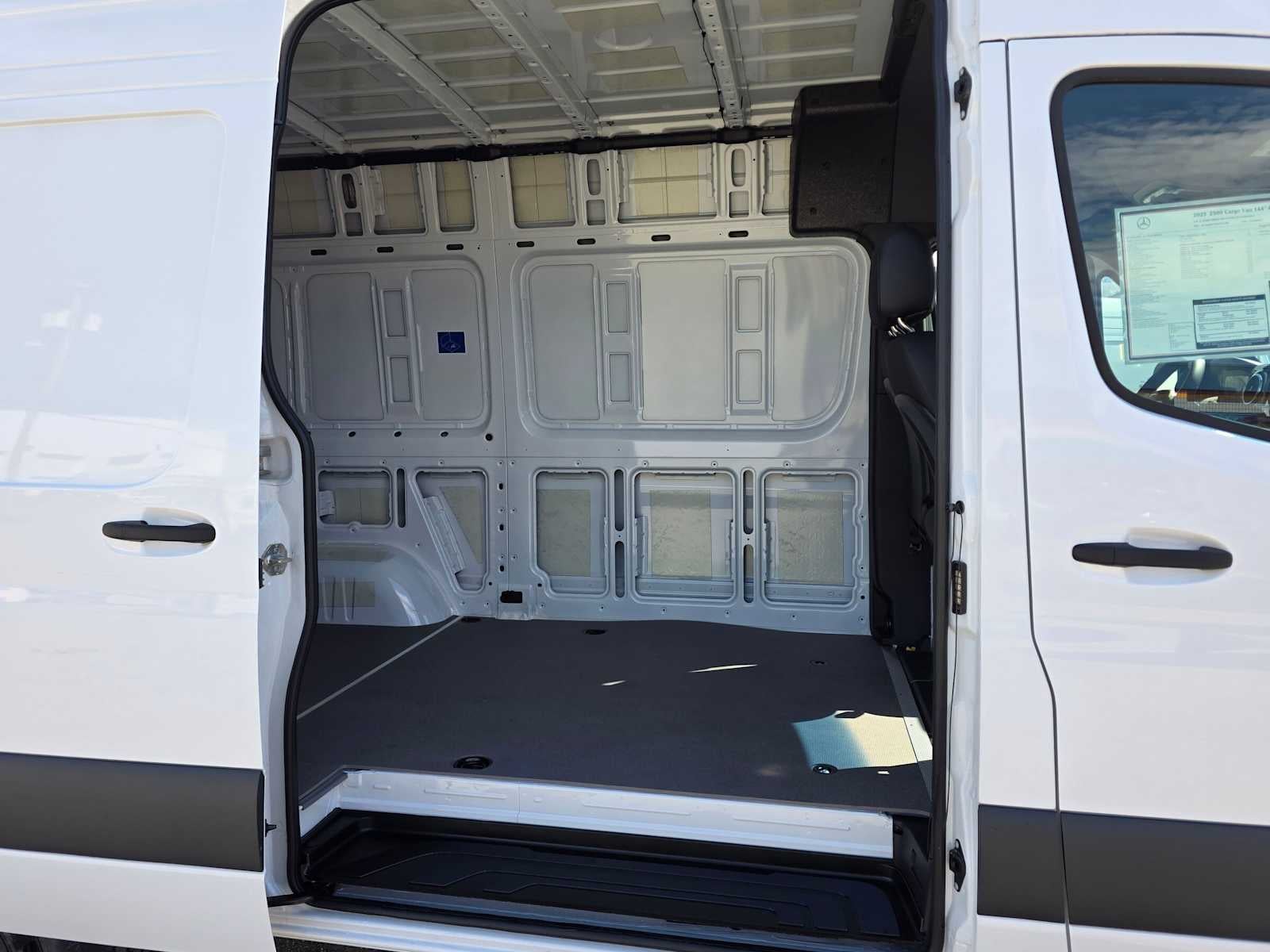 2025 Mercedes-Benz Sprinter Cargo Van 2500 Standard Roof I4 Diesel HO 144 AWD