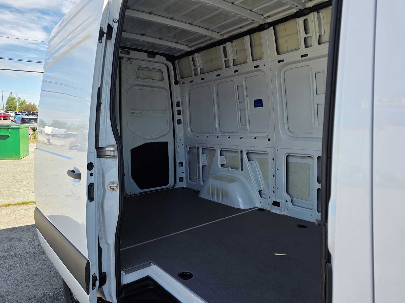 2025 Mercedes-Benz Sprinter Cargo Van 2500 Standard Roof I4 Diesel HO 144 AWD