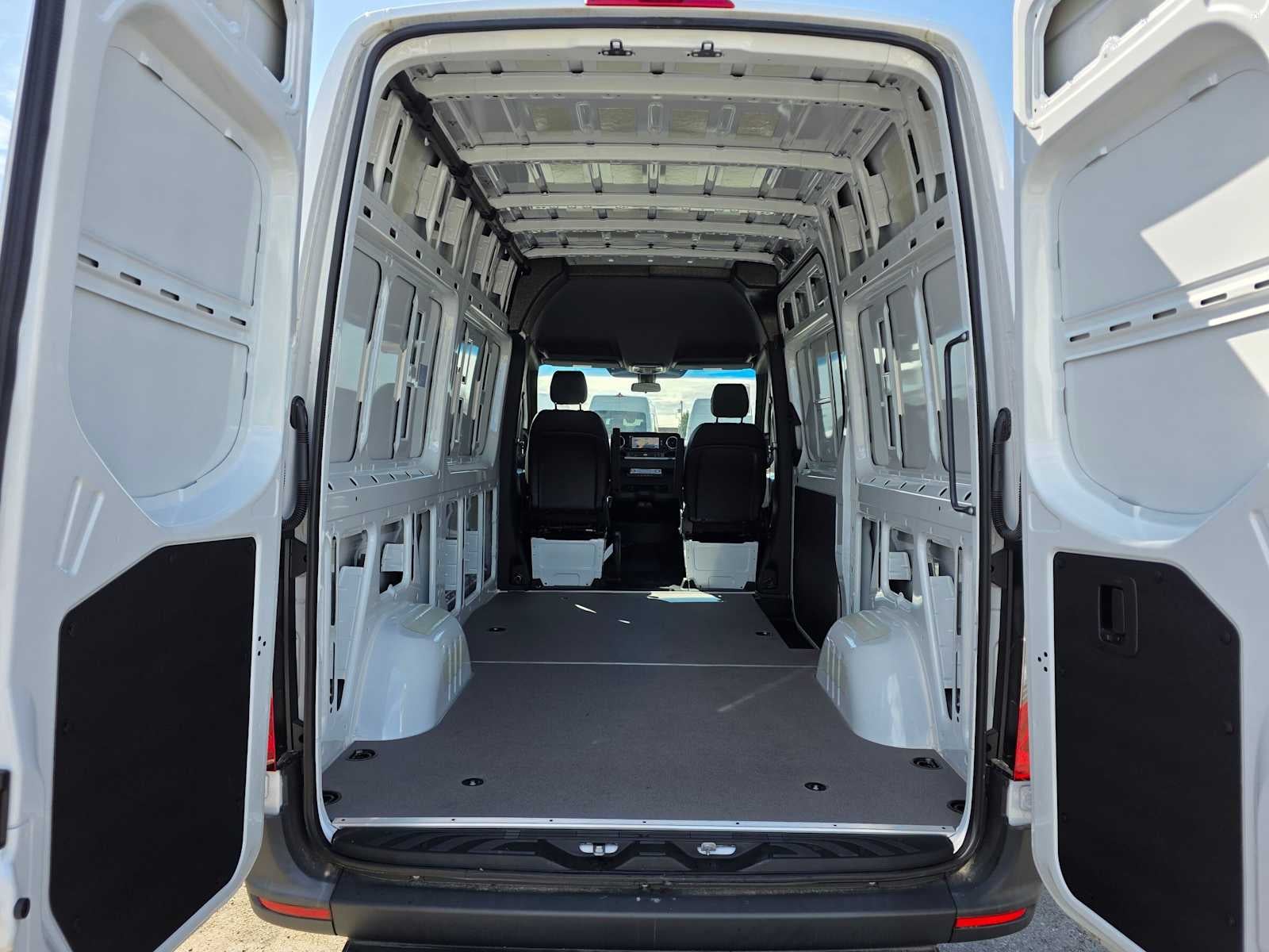 2025 Mercedes-Benz Sprinter Cargo Van 2500 Standard Roof I4 Diesel HO 144 AWD