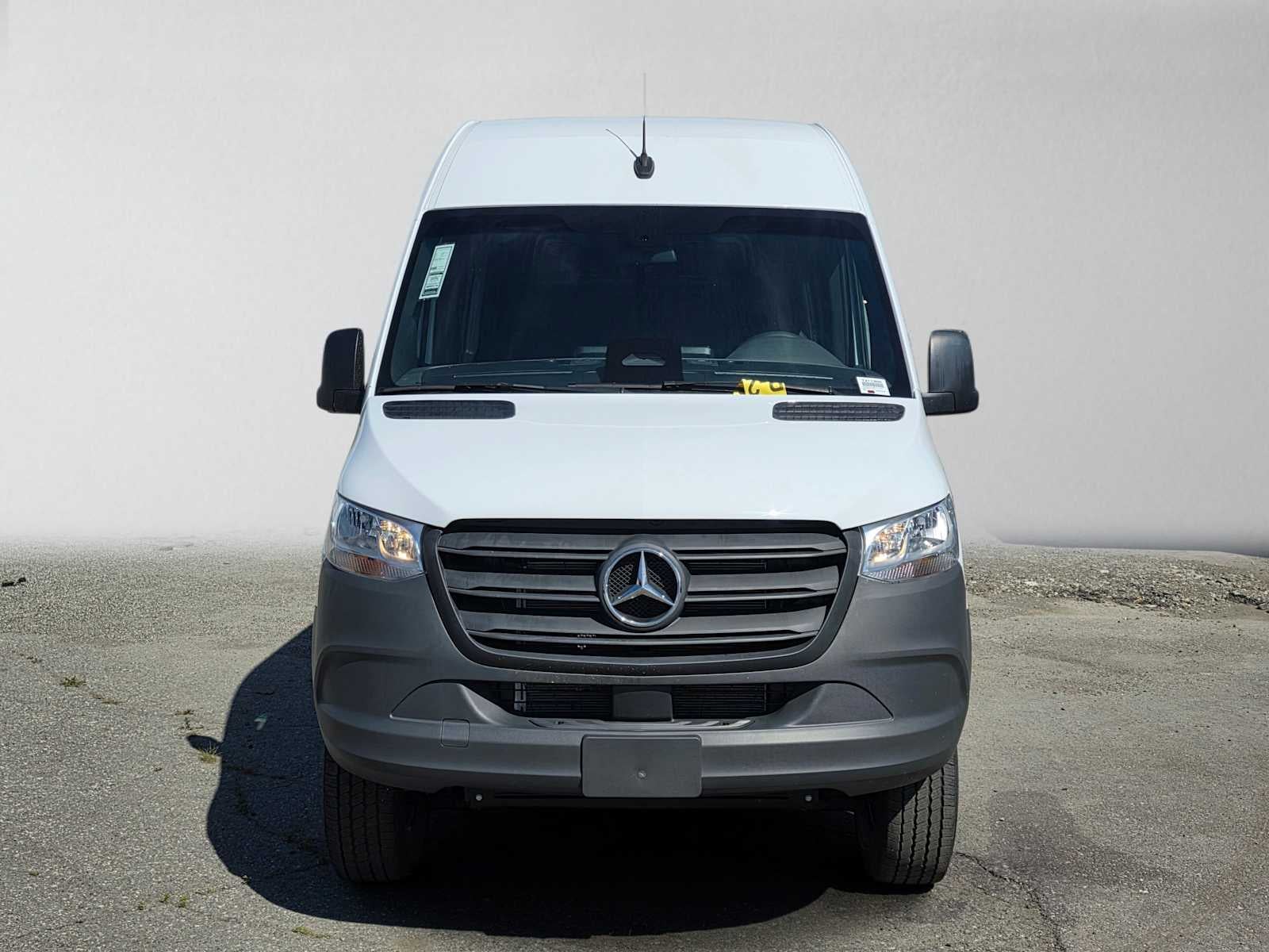 2025 Mercedes-Benz Sprinter Cargo Van 2500 Standard Roof I4 Diesel HO 144 AWD