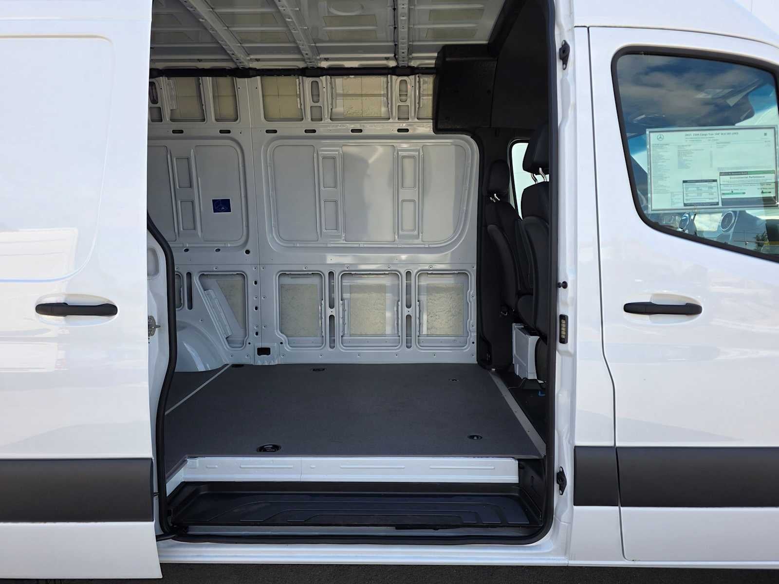 2025 Mercedes-Benz Sprinter Cargo Van 2500 Standard Roof I4 Diesel HO 144 AWD