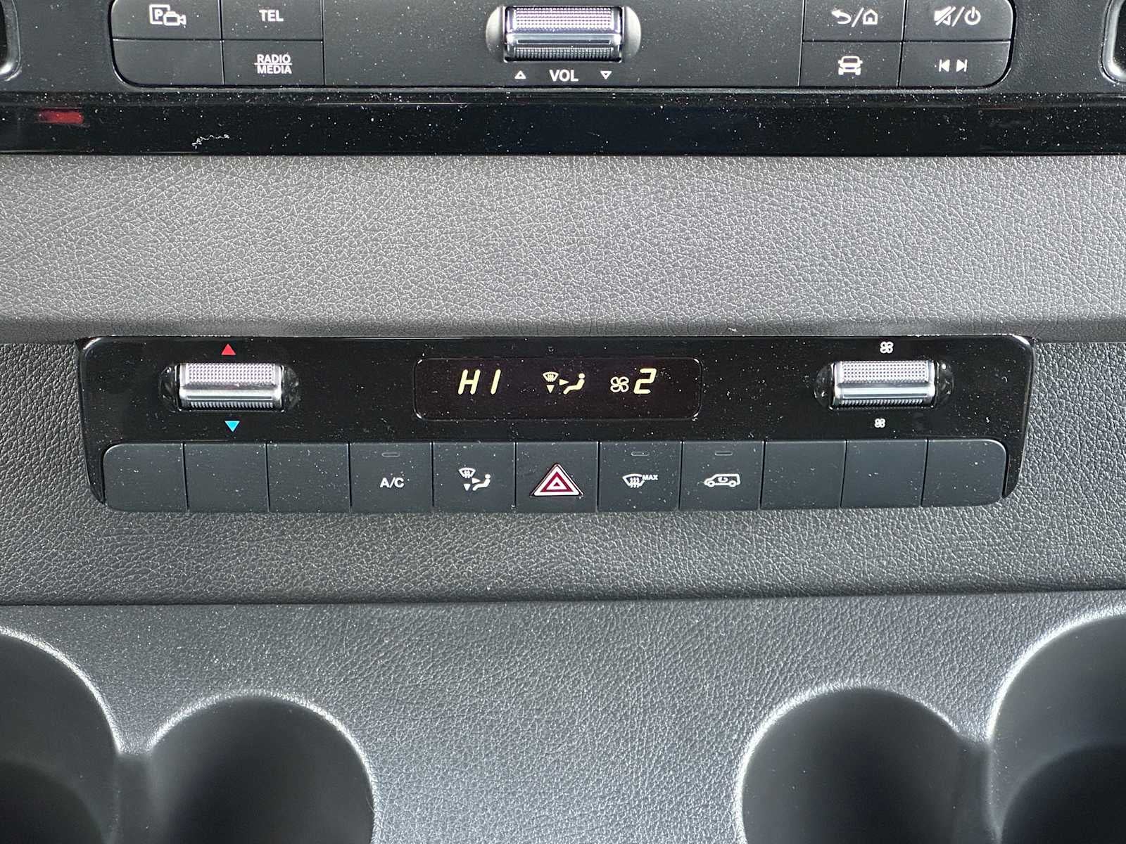 2026 Mercedes-Benz Sprinter 2500 Standard Roof I4 Diesel HO 144 AWD