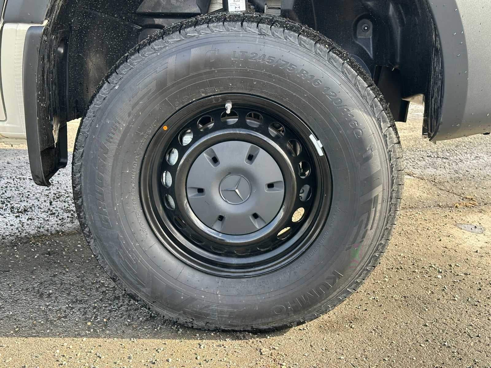 2026 Mercedes-Benz Sprinter 2500 Standard Roof I4 Diesel HO 144 AWD