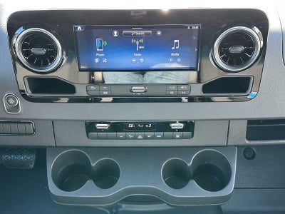 2026 Mercedes-Benz Sprinter 2500 Standard Roof I4 Diesel HO 144 AWD